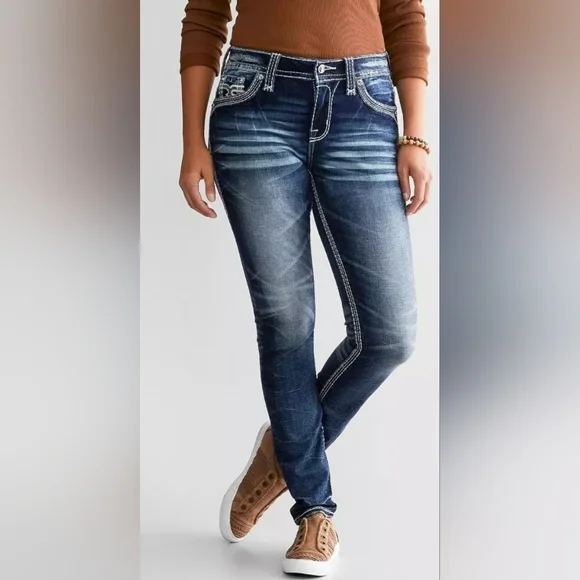 ROCK REVIVAL - Kelcie Easy Skinny Stretch Jean - Picture 2 of 5
